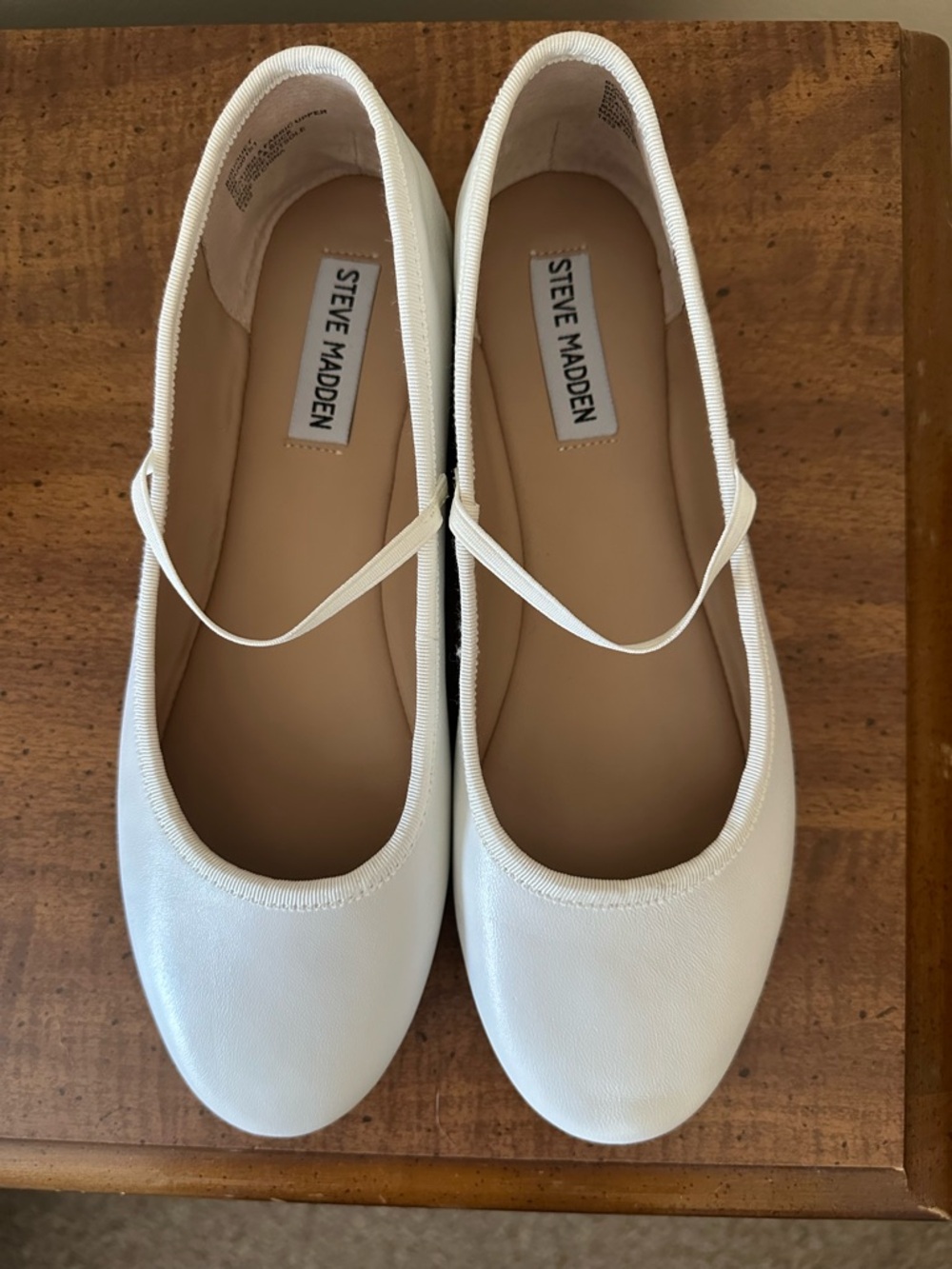 Steve Madden White Leather Ballet Flat with Mary Jane Strap - Picture 7 of 7
